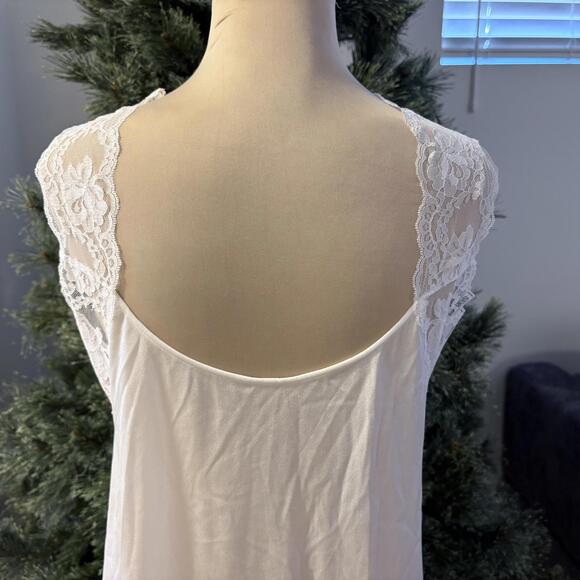 NWT Vintage 1960's JC Penney Ivory Nylon Lace Nightgown M - Picture 7 of 9